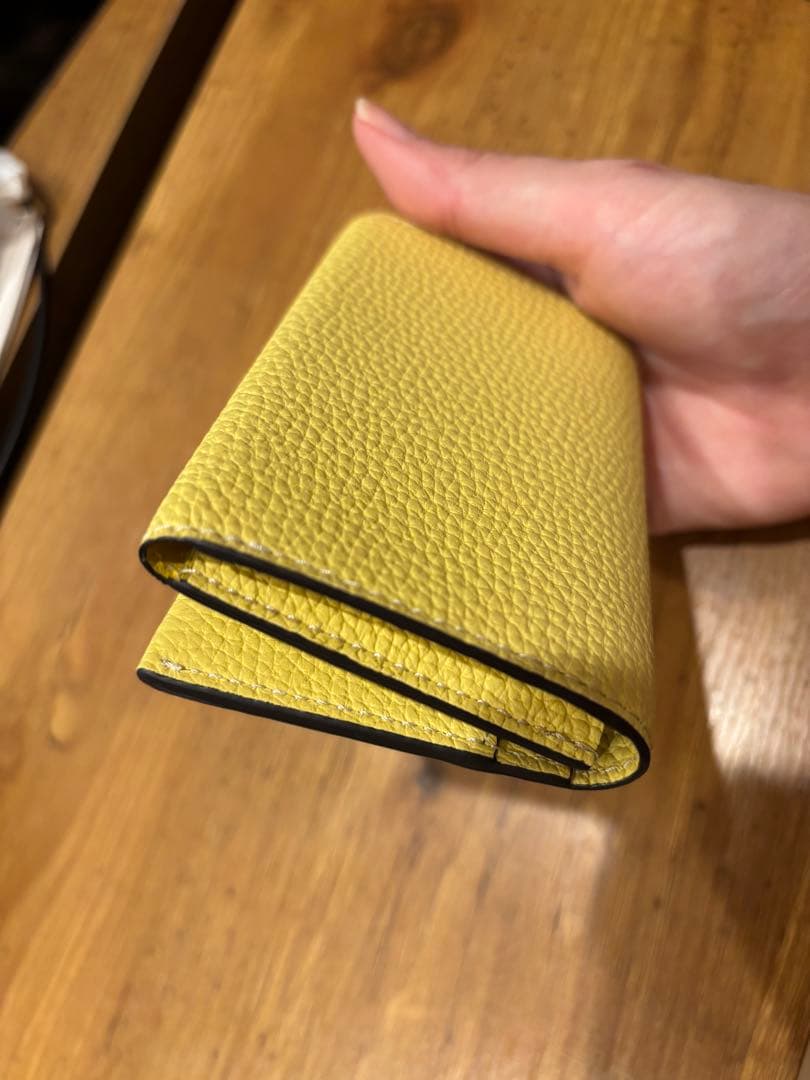 ボナベンチュラ　イエロー レザー 名刺入れ 二つ折り
