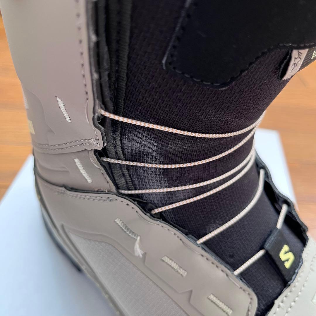 SALOMON VISTA DUAL BOA 23.5 スノボ　ブーツ