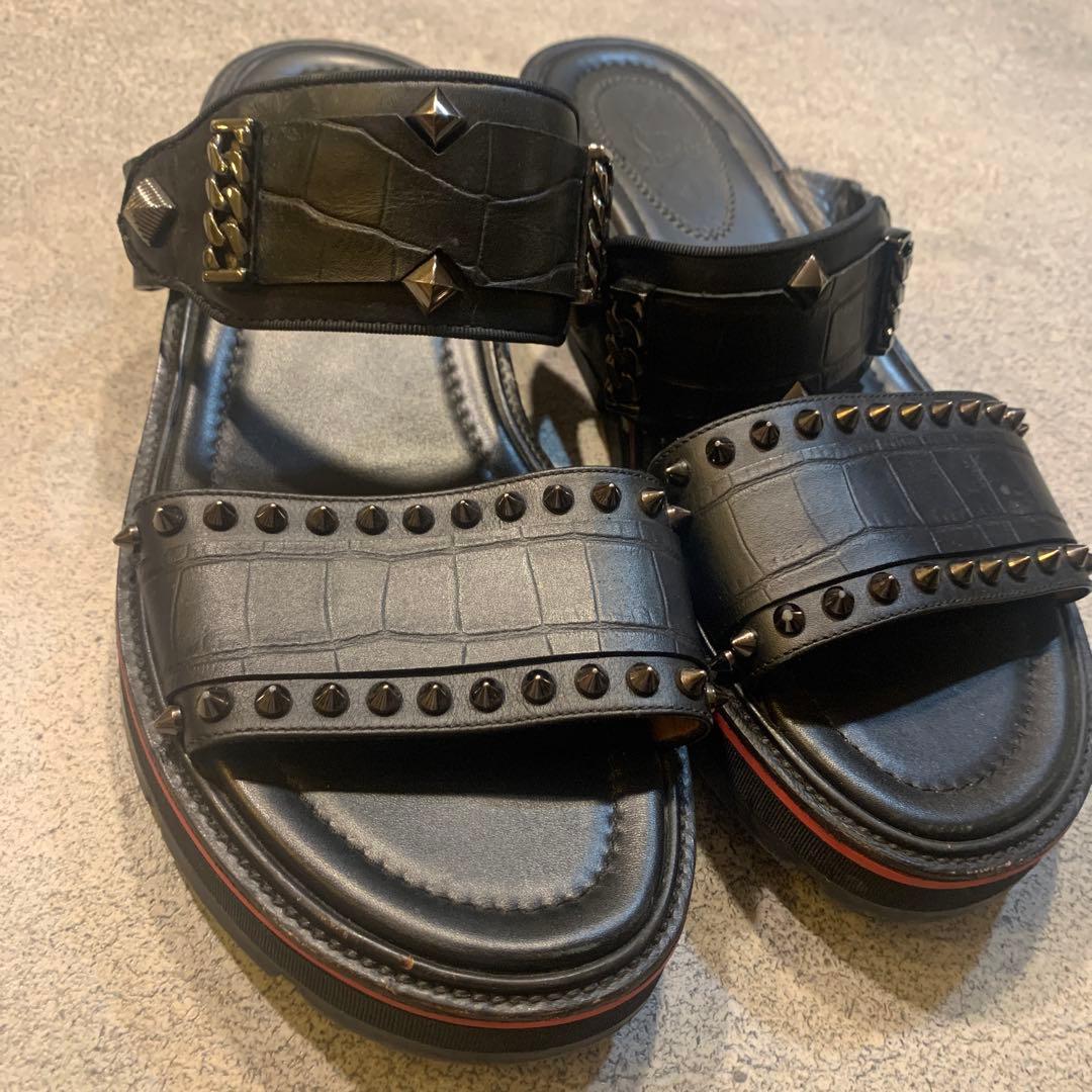 Christian Louboutinスタッズ＊ブラックレザーサンダル＊26.5