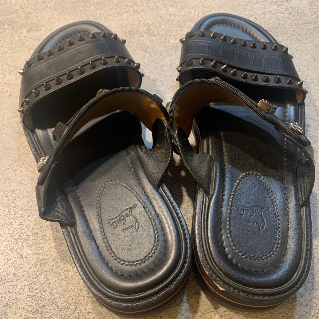 Christian Louboutinスタッズ＊ブラックレザーサンダル＊26.5