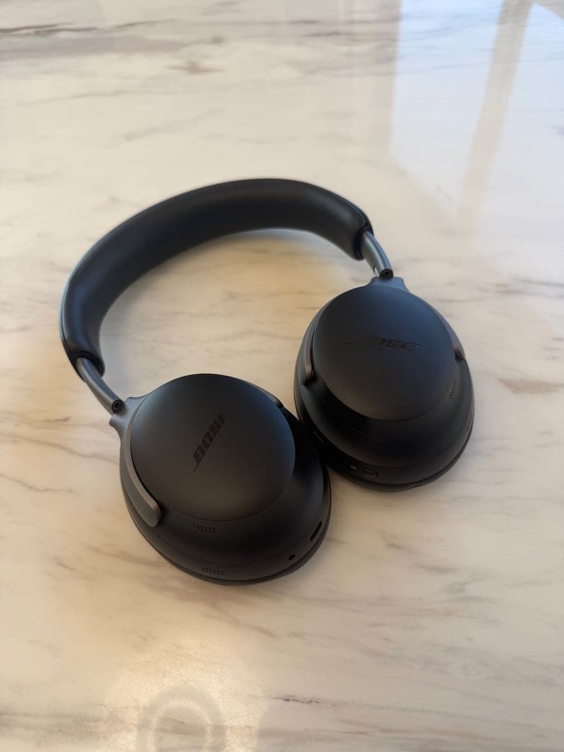 美品 新品同様 Bose Quietcomfort Ultra Headphon