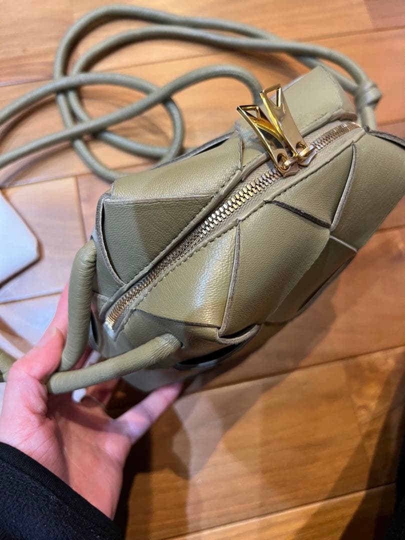 BOTTEGA VENETA カメラカセットバッグ