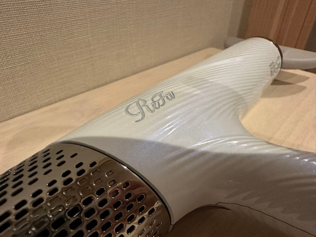 ReFa ドライヤー ホワイト｜美品・2023年製・動作良好・即購入OK