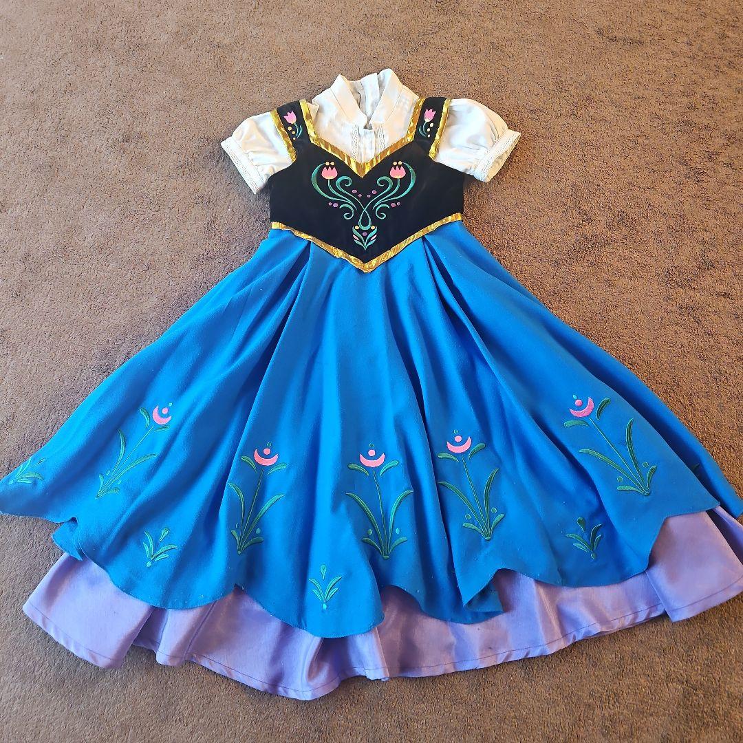 東京ディズニーリゾート　アナ　ドレス