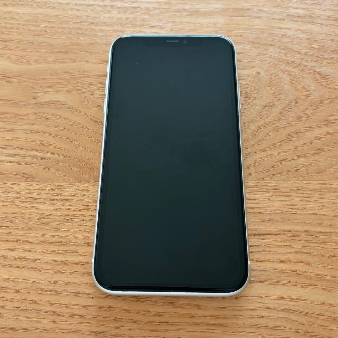 Apple iPhone11 本体 SIMフリー ෆ̈ ホワイト 128GB
