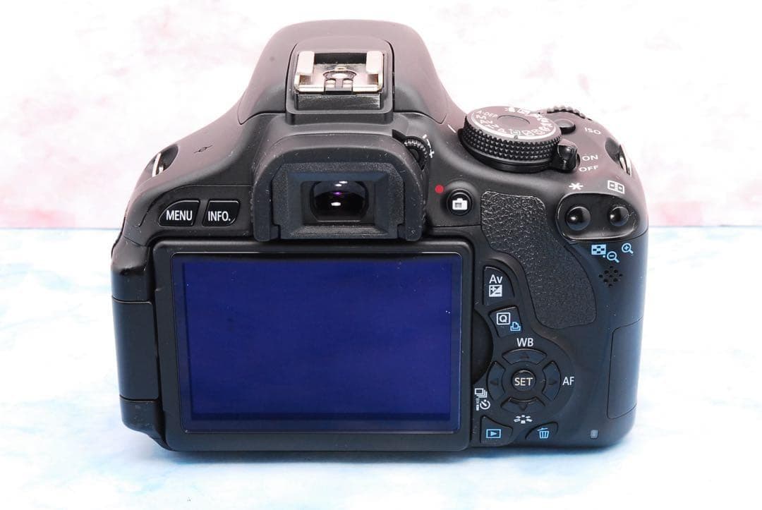 Canon EOS Kiss X5★バッグ付★一眼レフカメラ★カメラデビュー