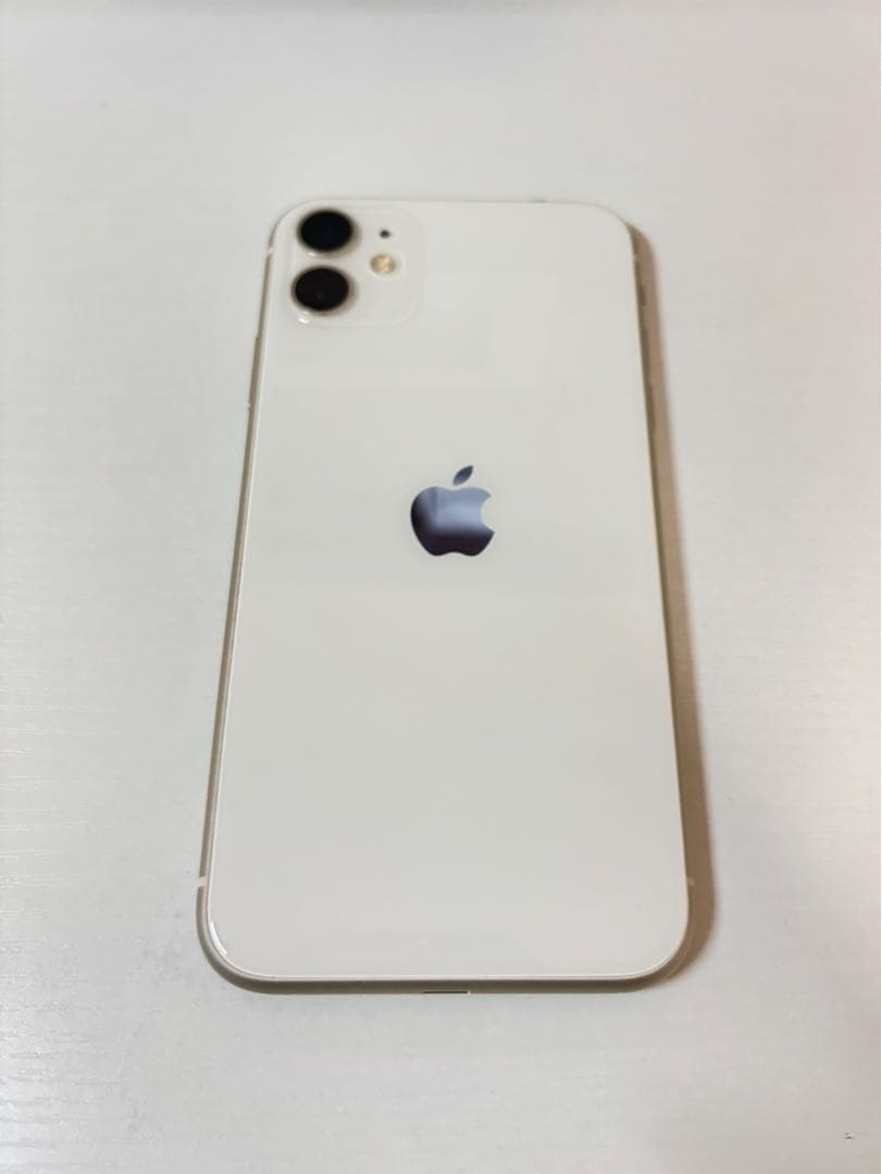Apple iPhone 11 ホワイト 128GB 箱付属