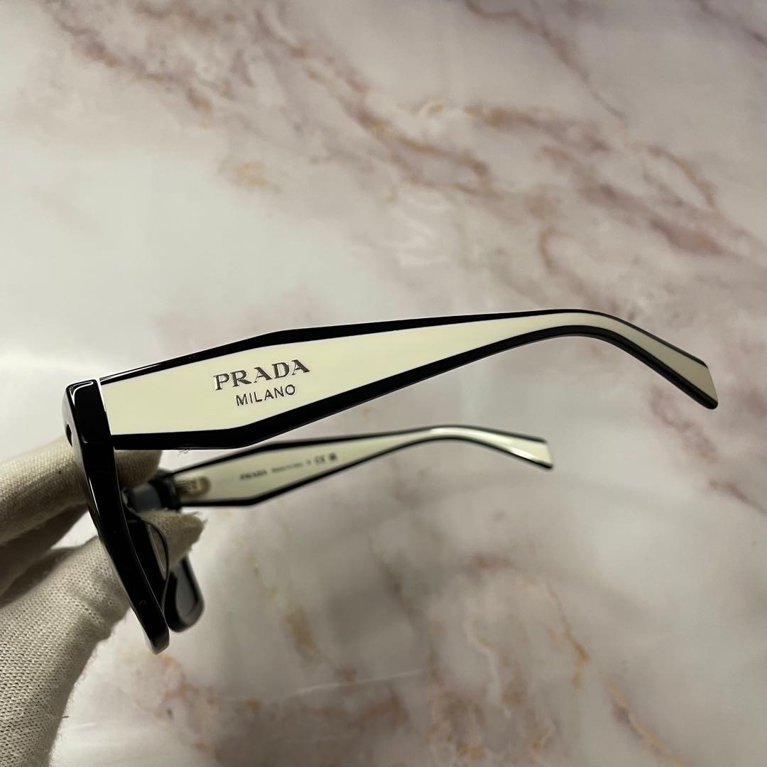 サボラさん専用 PRADA プラダ ロゴ バタフライ モード Y2K 希少カラー