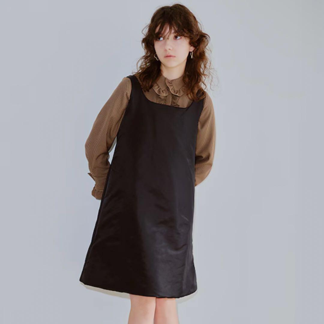 本日限定お値下げ美品TRÈFLE+1 トレフルプラスワン　パデットワンピース完売