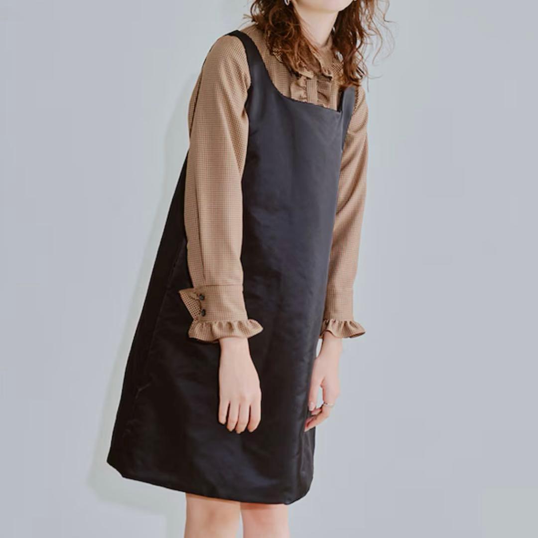 本日限定お値下げ美品TRÈFLE+1 トレフルプラスワン　パデットワンピース完売