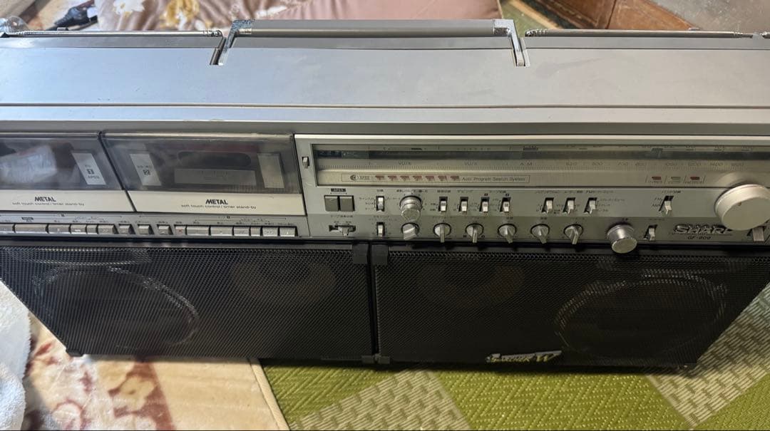 シャープ　SHARP GF-909 ラジカセ