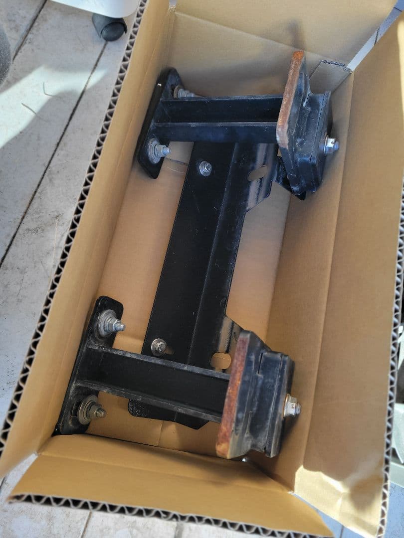 デリカD5オートフラッグスゴクブトR2　GOKUBUTO-RII