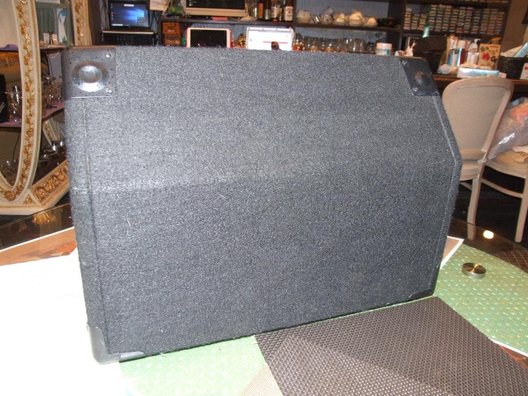 （２）Classic Pro クラシックプロ CP10MP パワードスピーカー