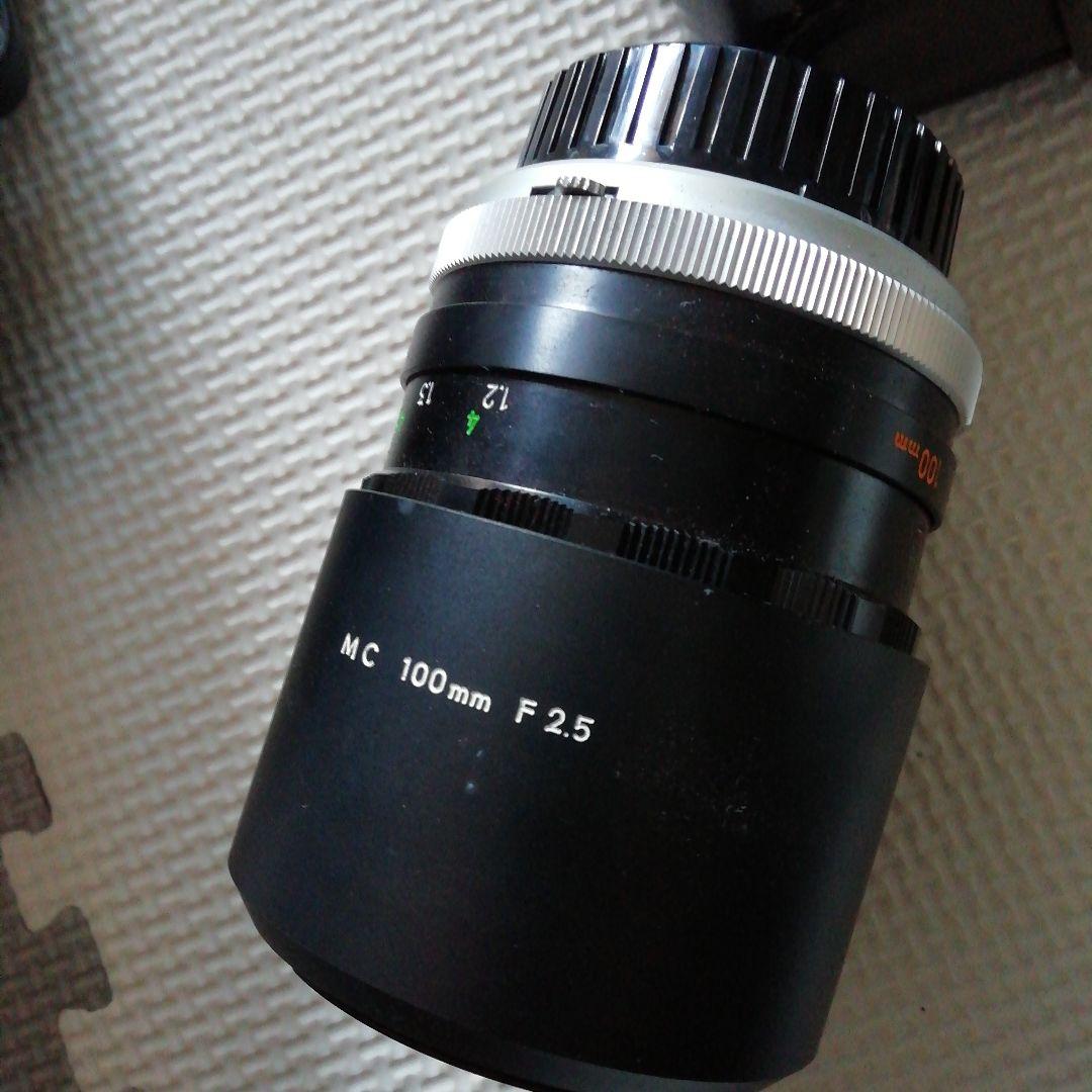 コニカミノルタ　古いカメラ　ケースあり