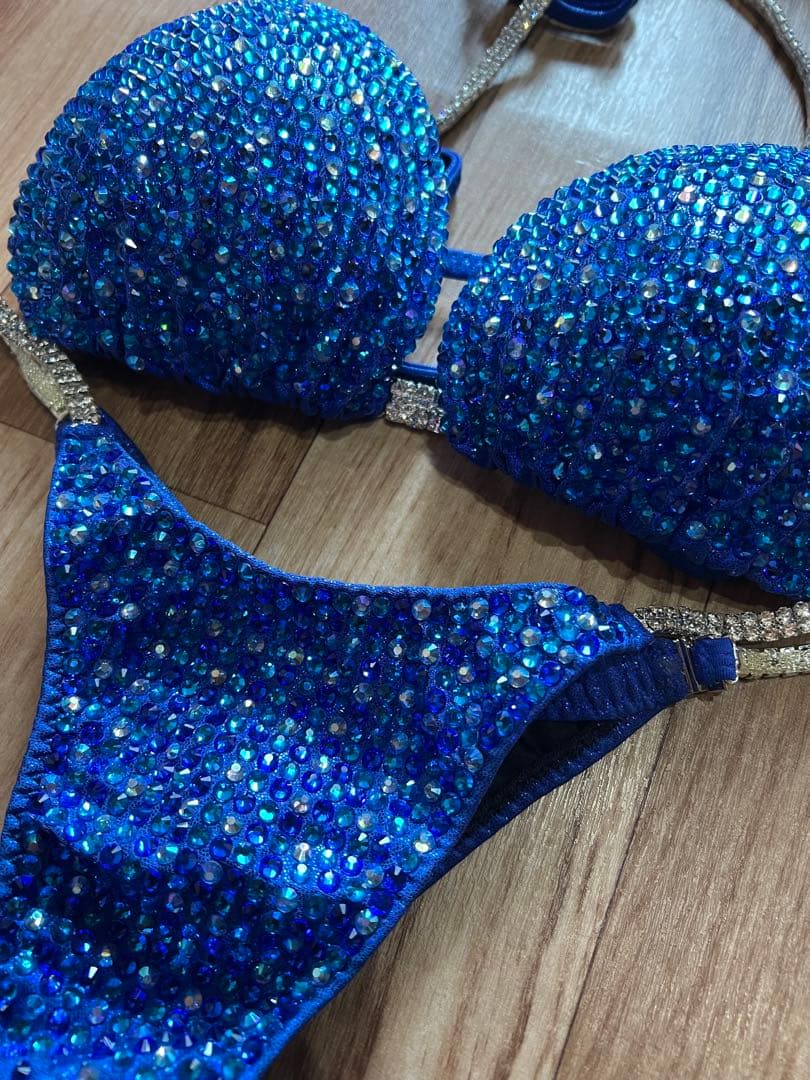 美品コンテストビキニ、S.Queens