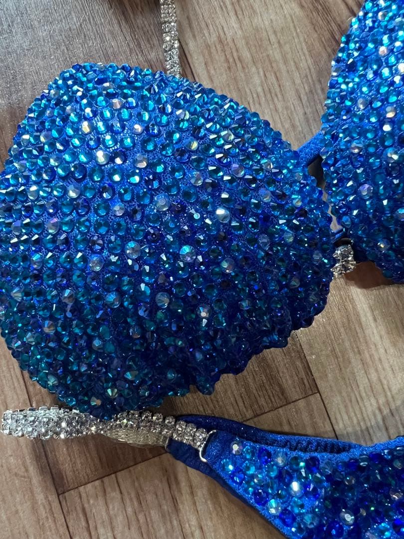 美品コンテストビキニ、S.Queens