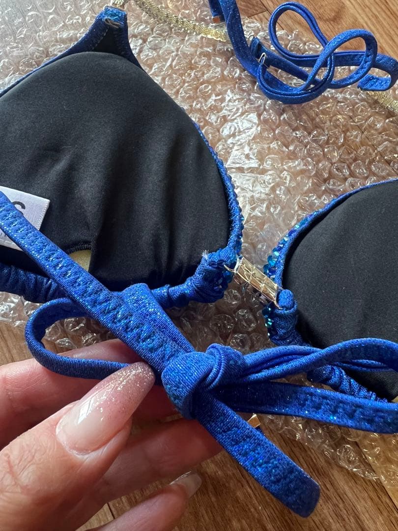 美品コンテストビキニ、S.Queens