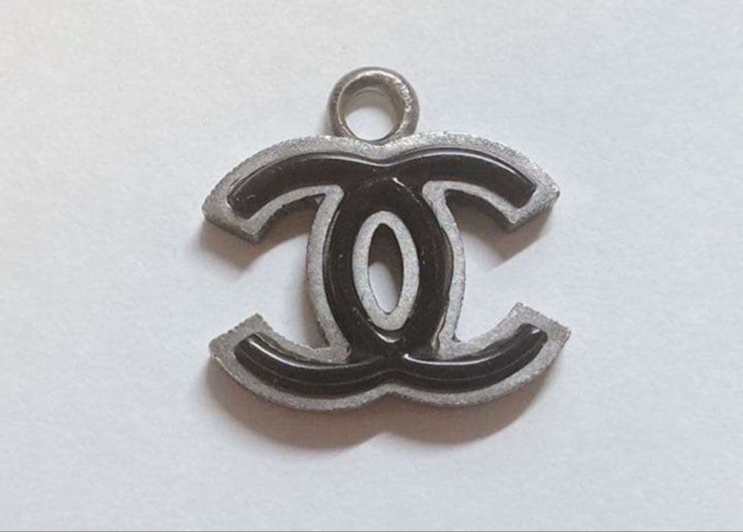 正規品CHANEL BTSテテ愛用フープピアス【片耳】