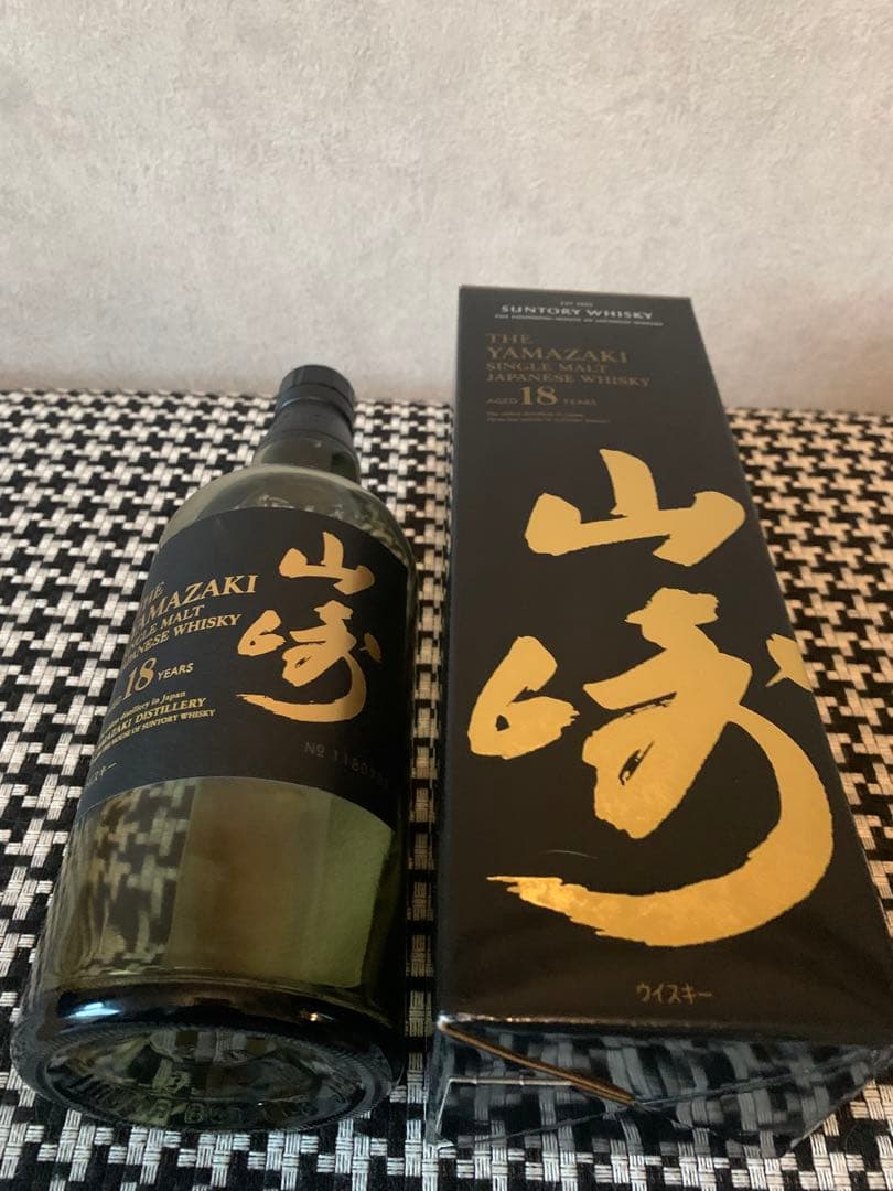 山崎18年　空瓶箱