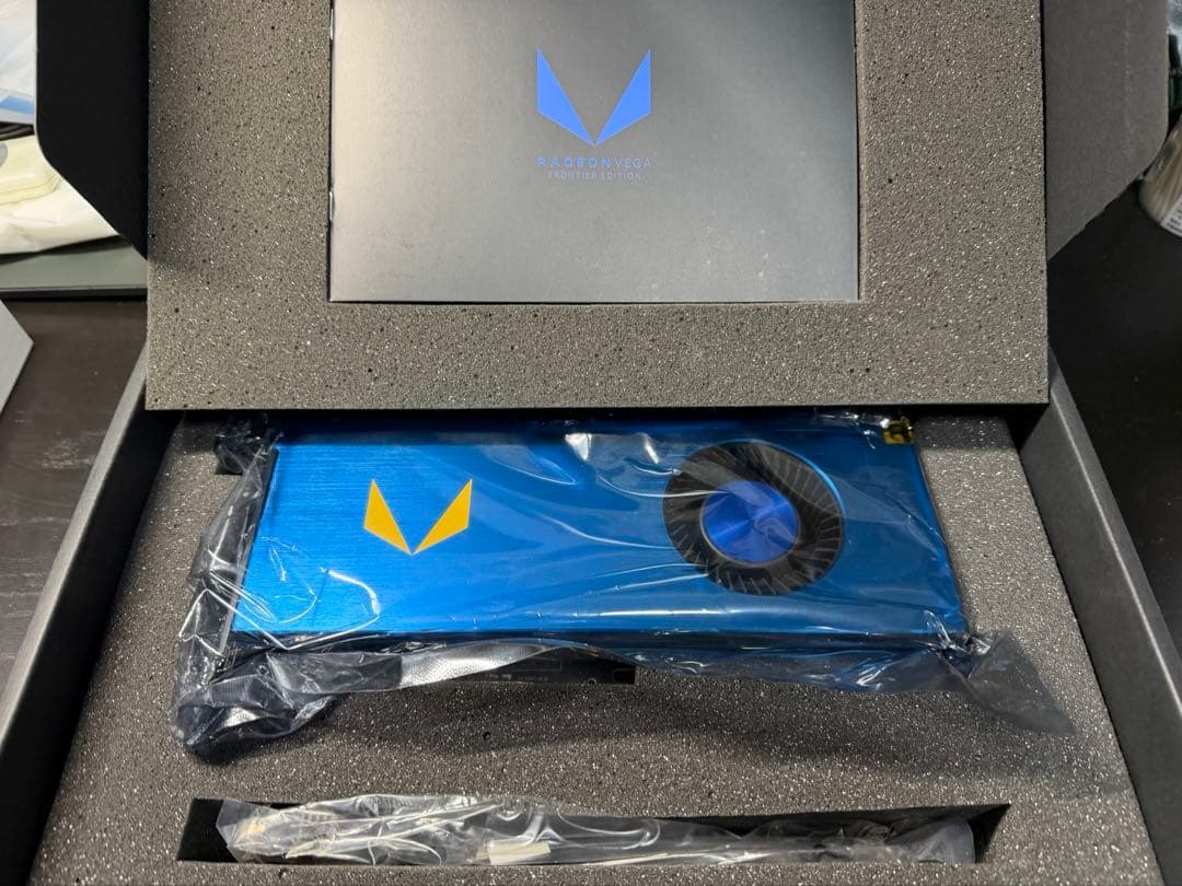 グラフィックボード・グラボ・ビデオカード AMD Radeon Vega Frontier Edition