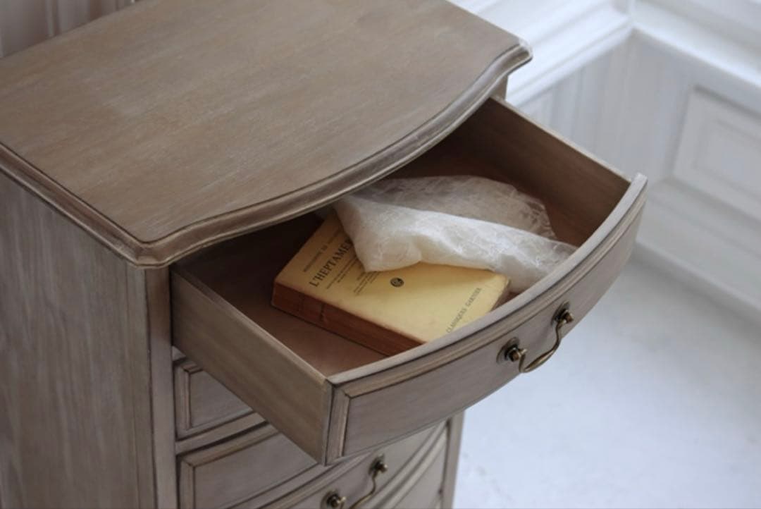 アンティーク　シャビー　7段　シェルフ