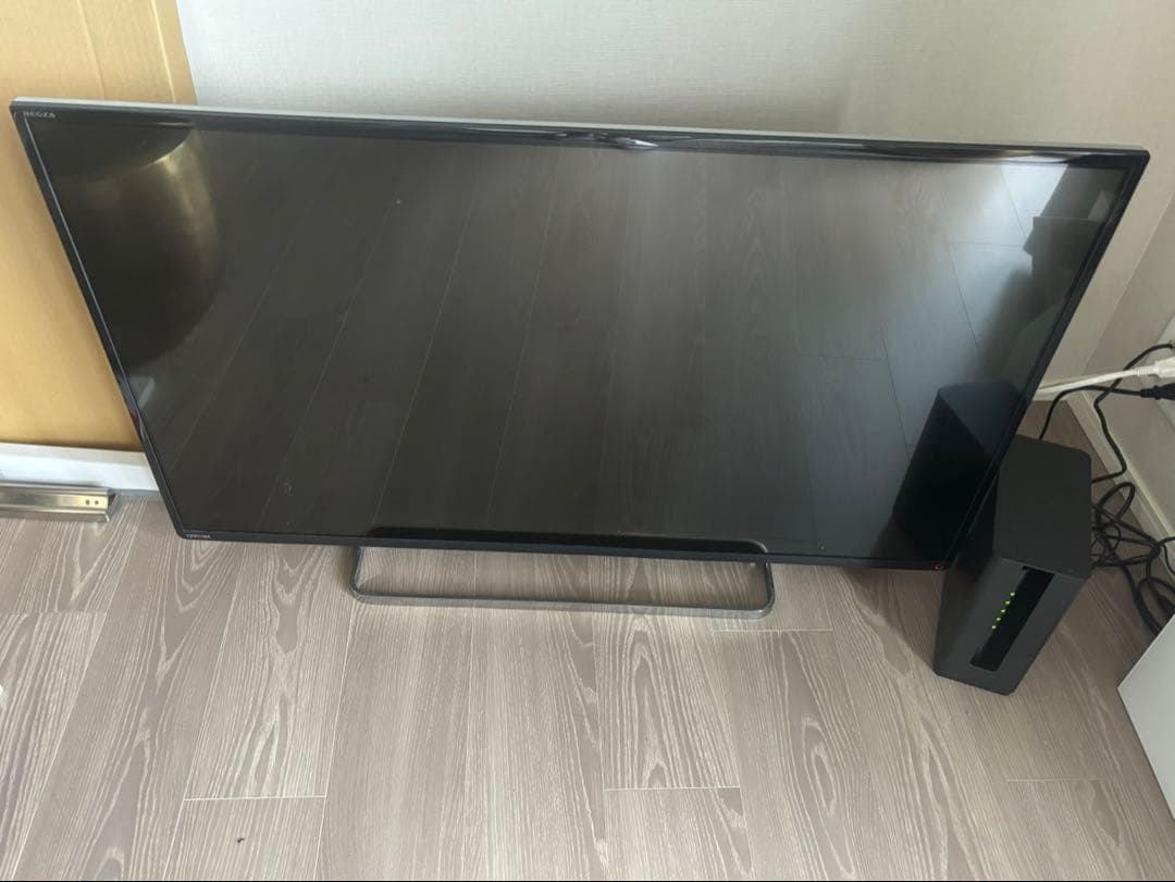 REGZA 液晶テレビ 大型 スリムデザイン