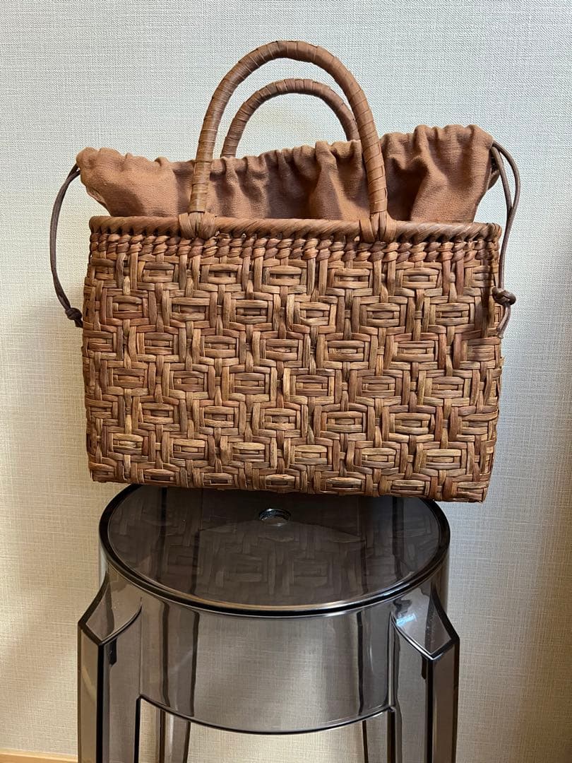 ぶどうカゴバッグ 新品未使用 巾着付き