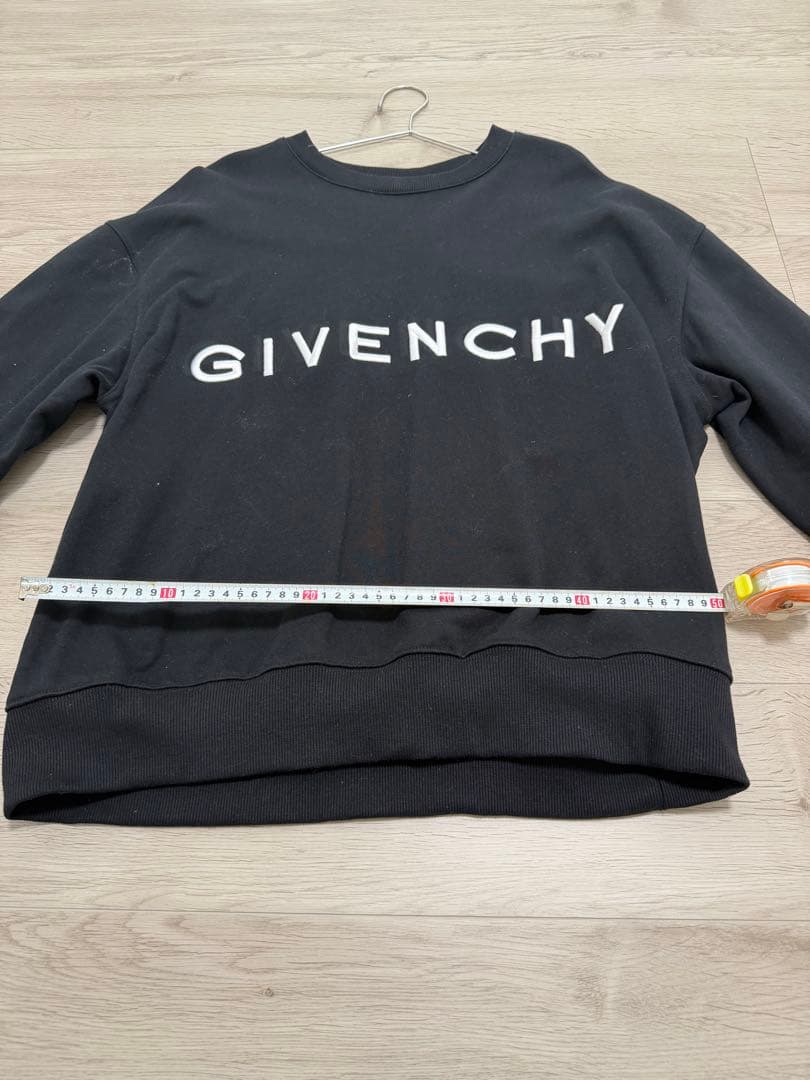 Givenchyジバンシー長袖トレーナー