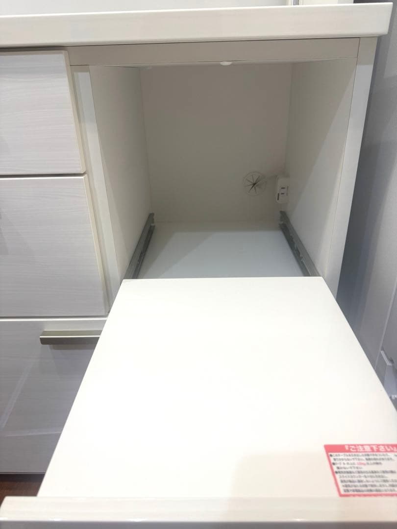 ニトリ キッチンボード 食器棚　幅80cm