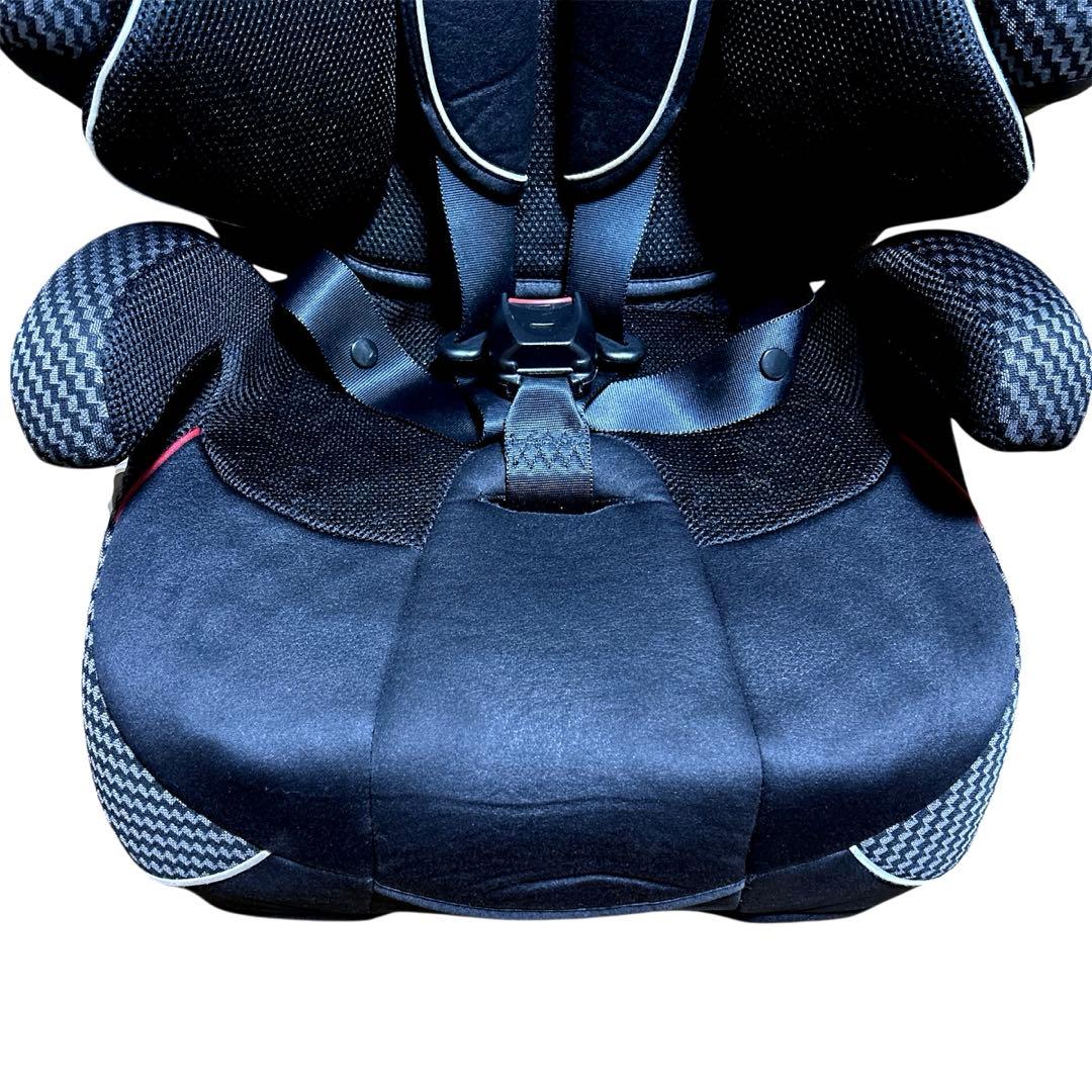 【美品】 Combi ジョイトリップ エアスルー GC ブラック ジュニアシート