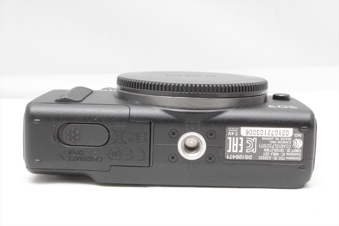 ホアン！Canon EOS M2 ボディ ジャンク