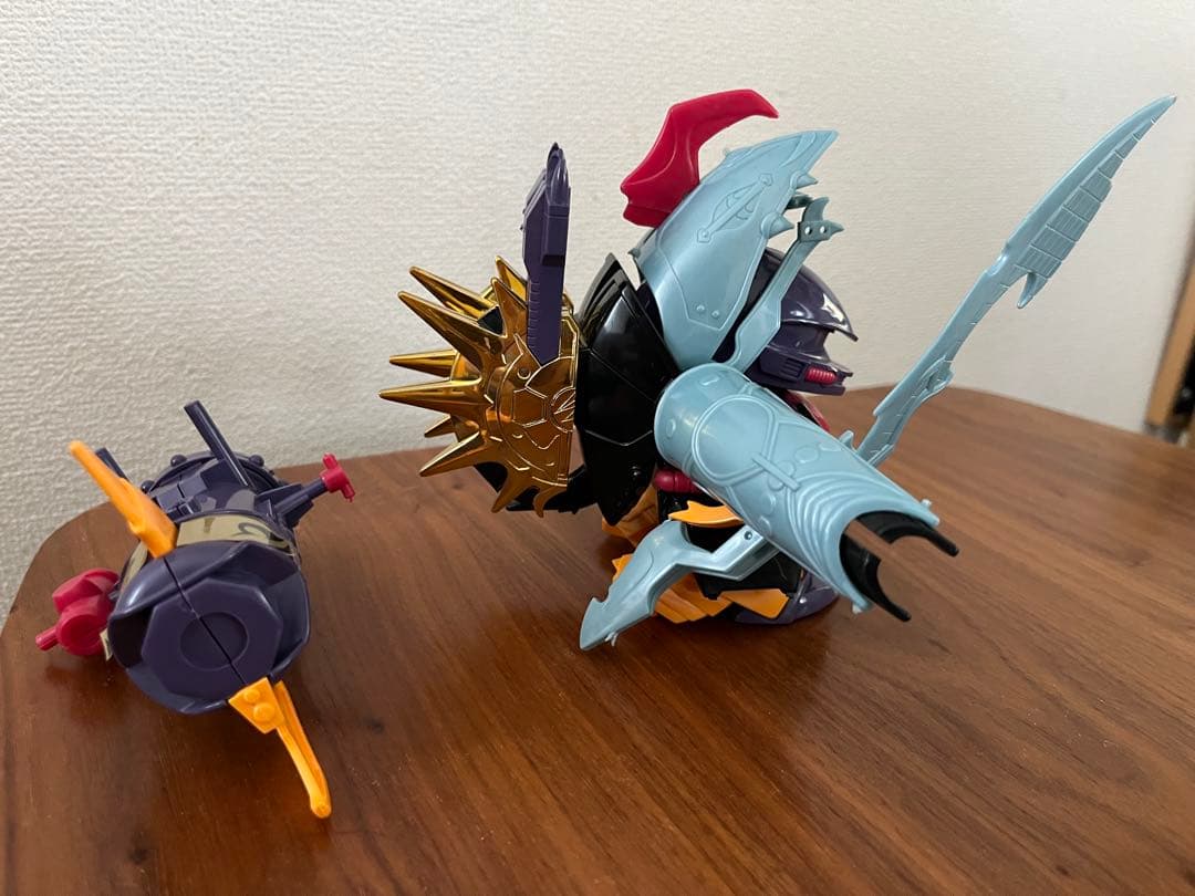 30年以上前　元祖SDガンダムワールド 剣付き