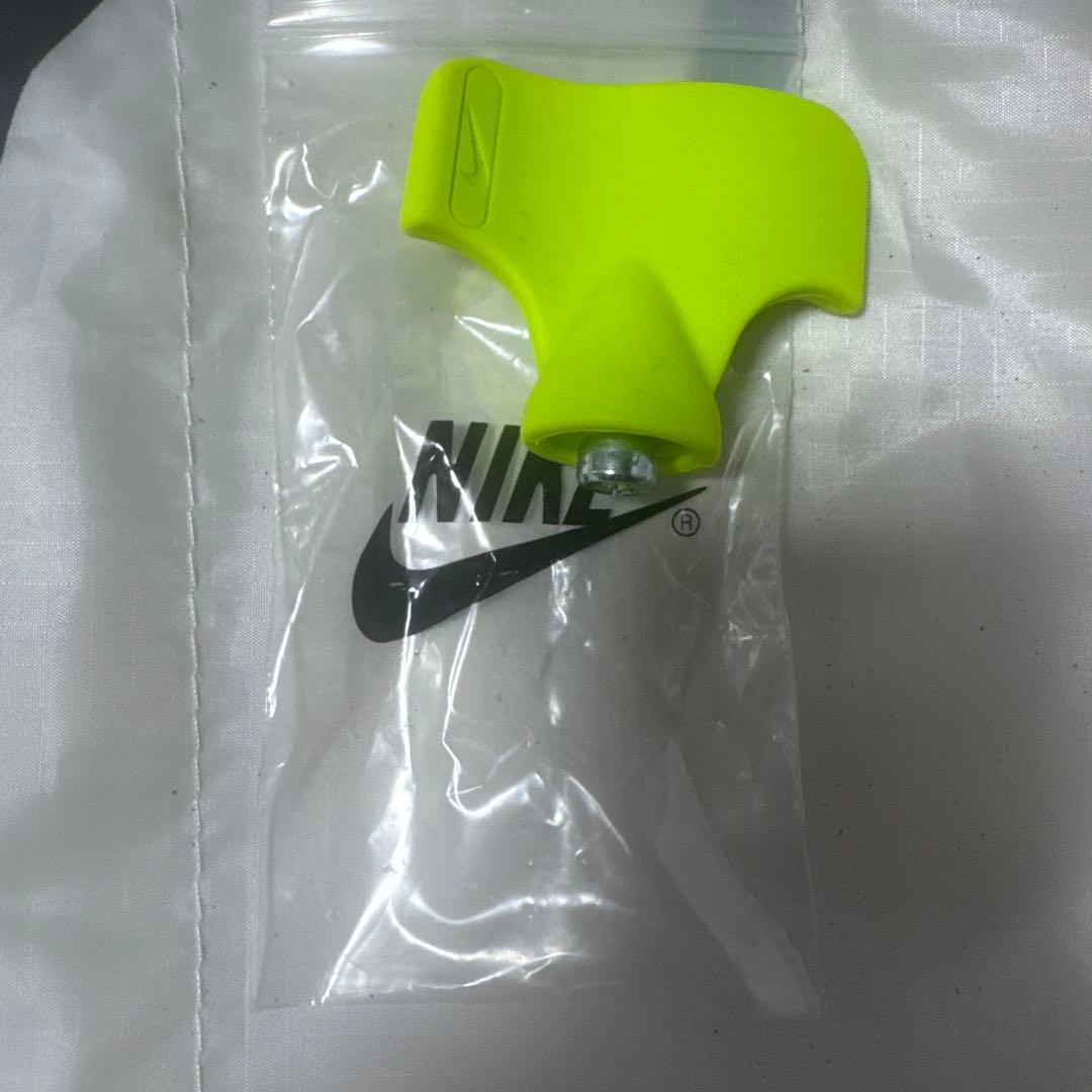 ナイキ エアズームマックスフライ25.5cm