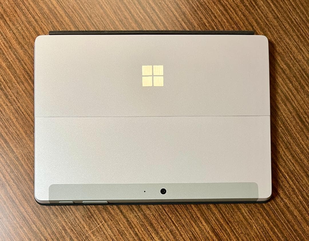 ほぼ未使用・高速・高性能 Surface Go - 8GB/128GB NVMe