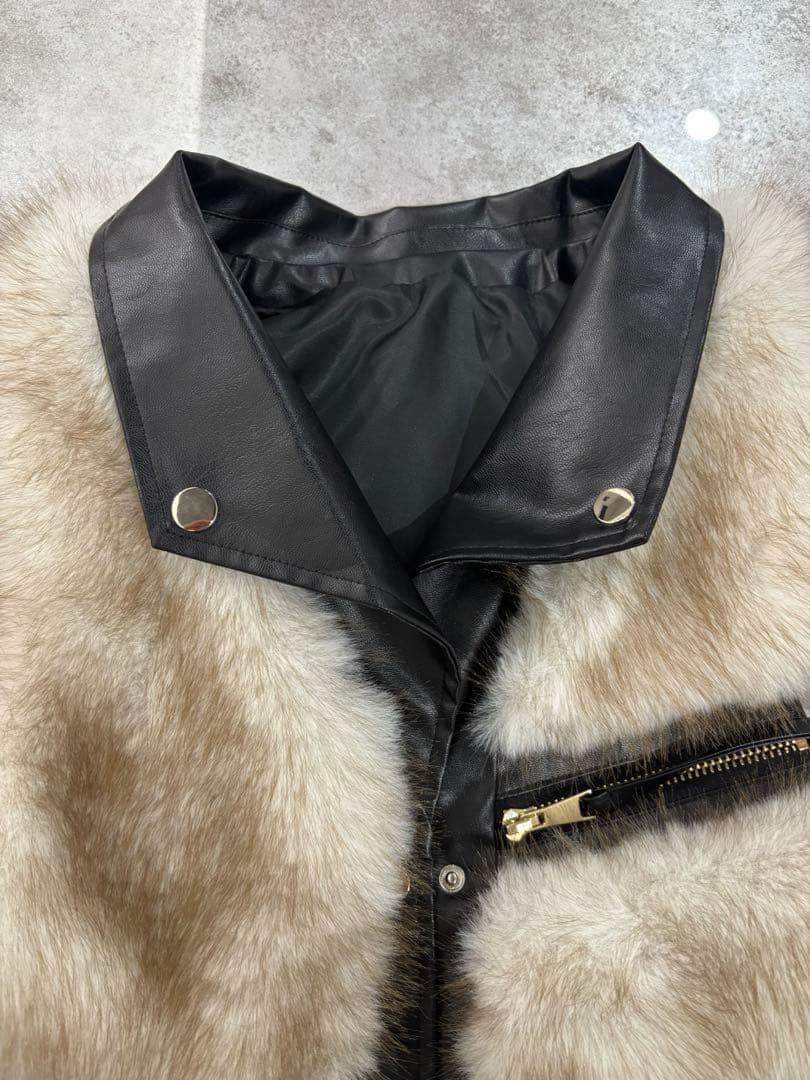 フェイクファーライダースベスト