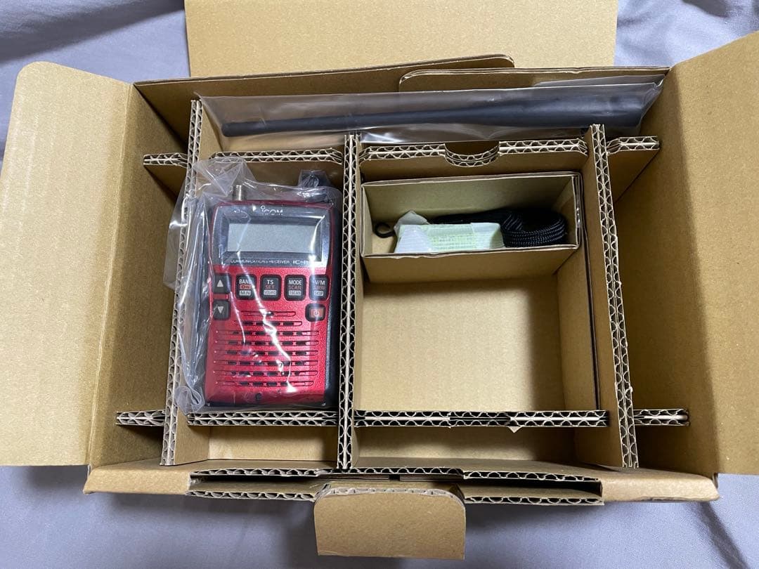 Icom IC-R6 レッドエディション 受信機 箱付き 欠品有り