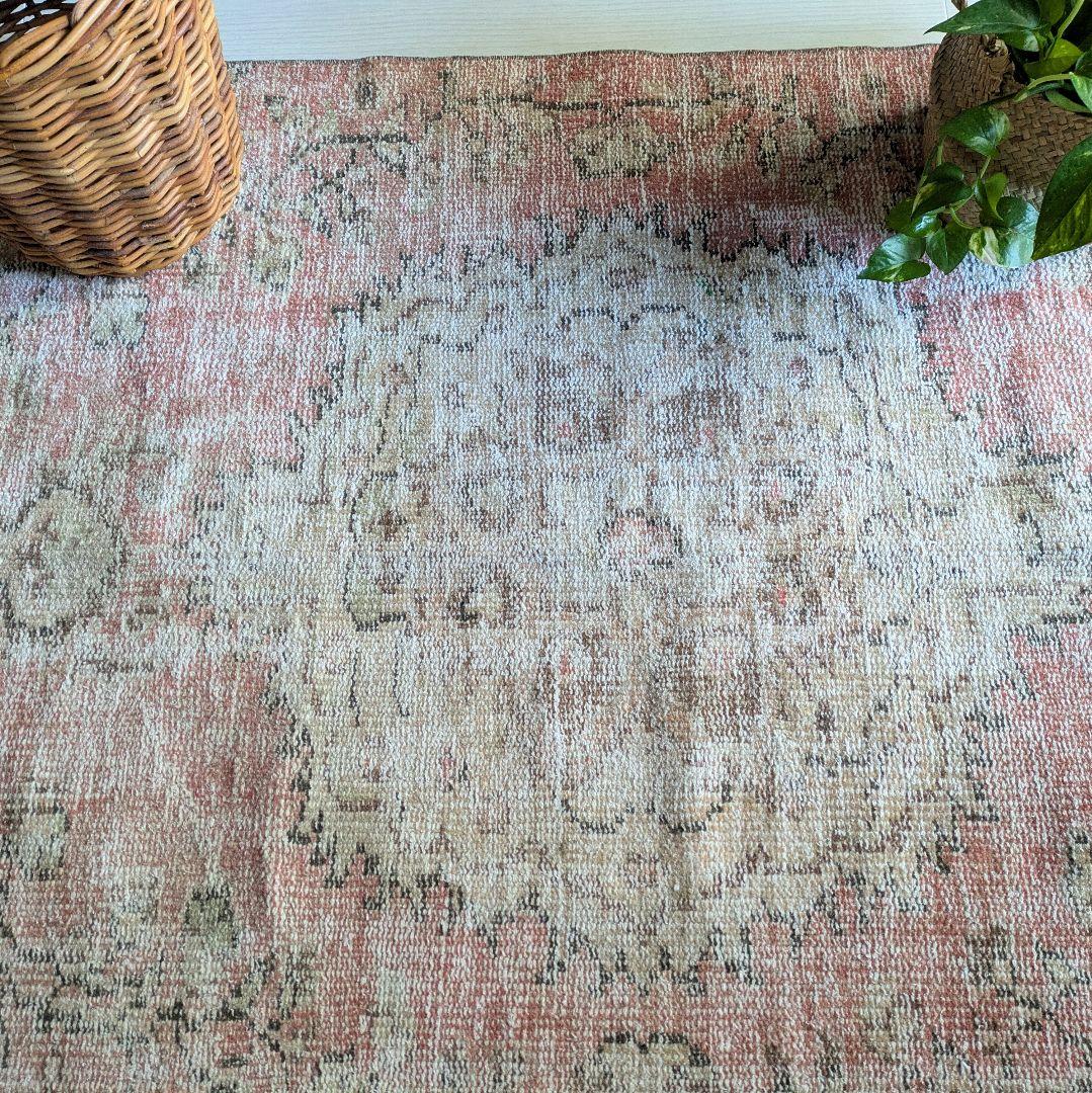 101×218 かすれた赤のトルコヴィンテージラグ