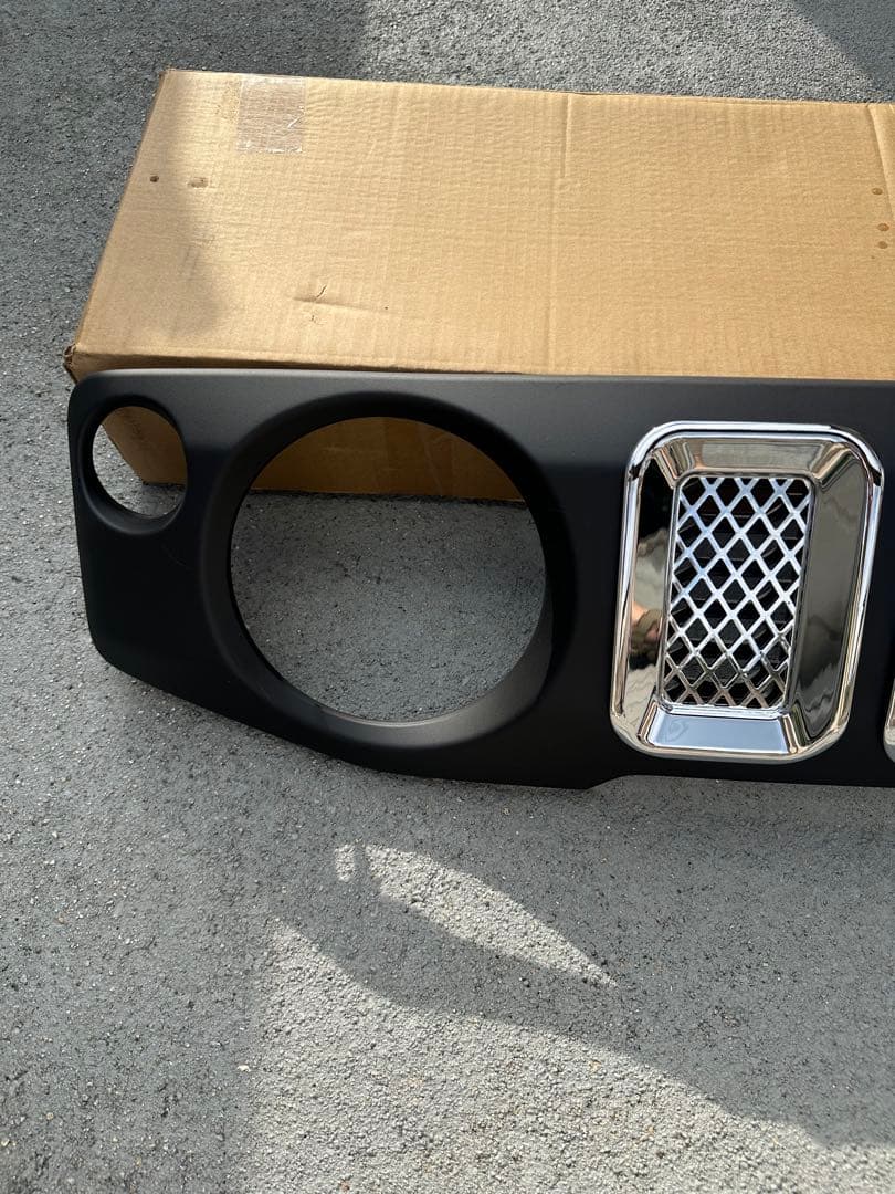 ジムニー JB64 JB74 用 フロントグリル スズキエンブレム付