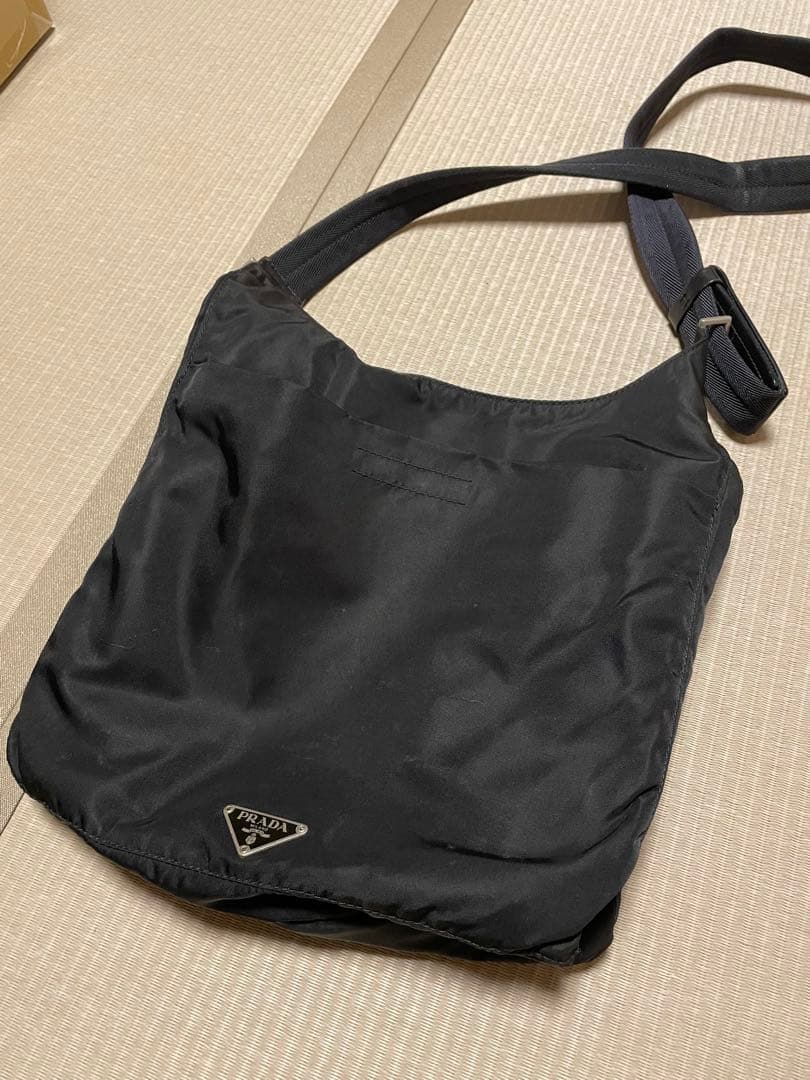 PRADA プラダ　ナイロン　ブラック　ショルダーバッグ
