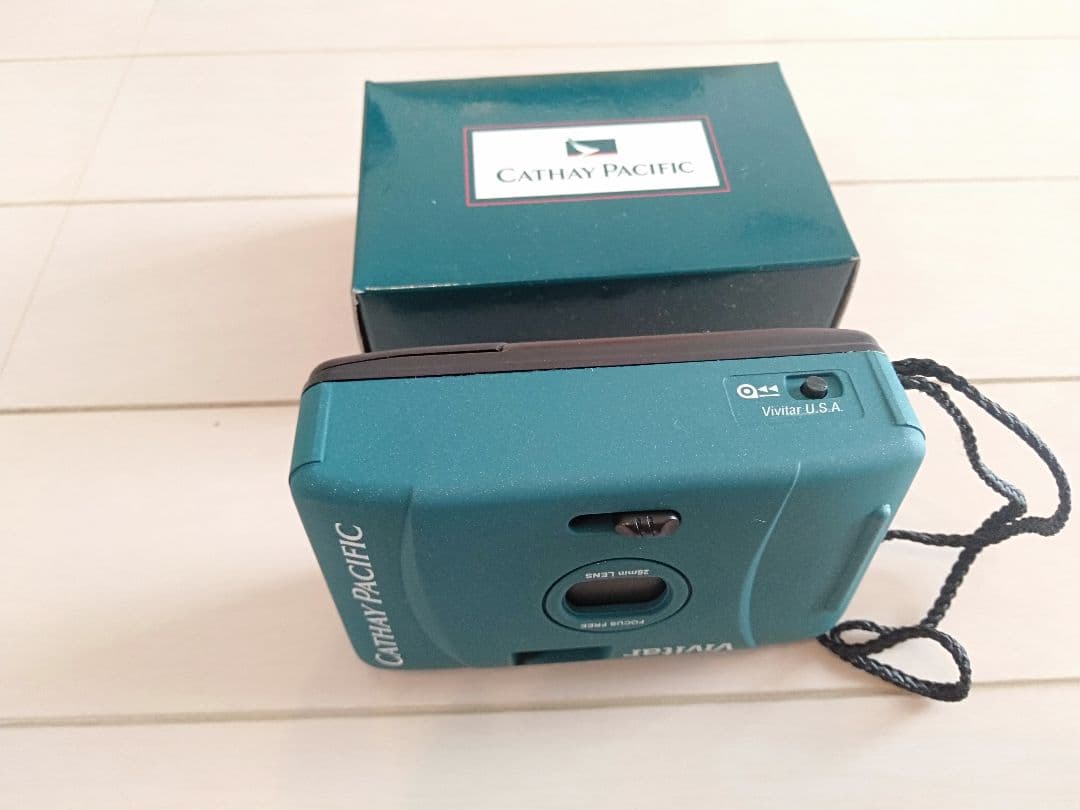 レトロなカメラ　-　キャセイパシフィック航空