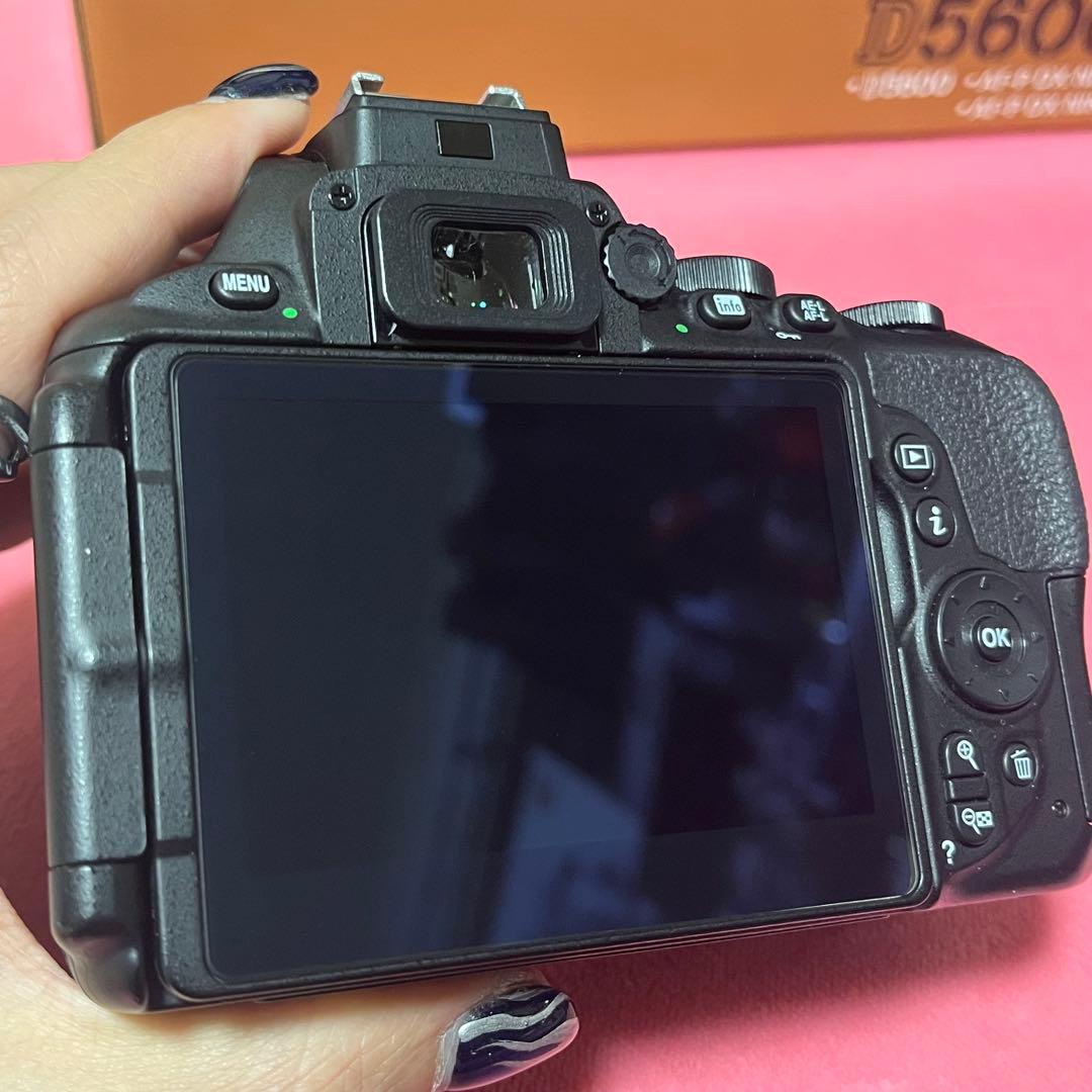 Nikon D5600 ダブルズームキット＋備品セット