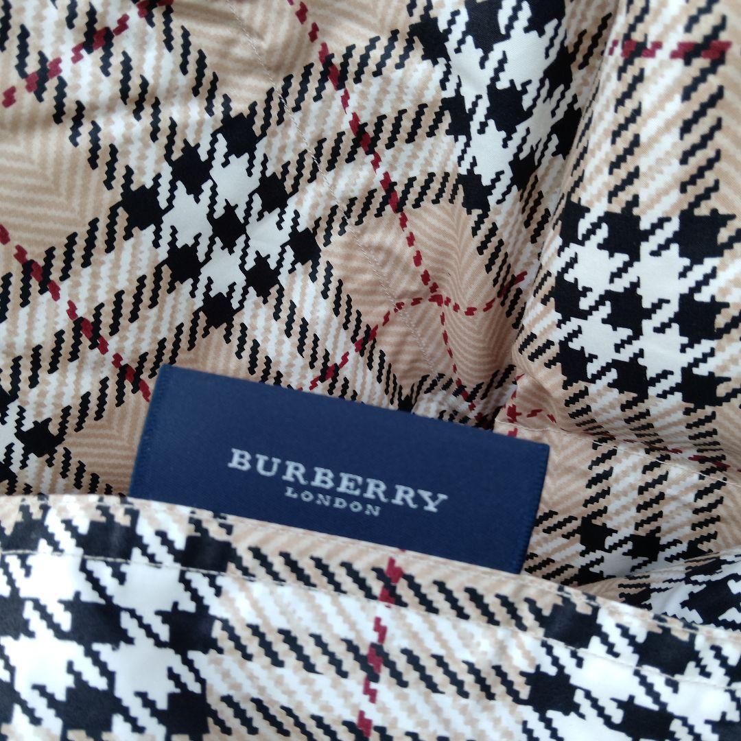 Burberry チェック柄　新品未使用　羽毛掛け布団　ダウンケット