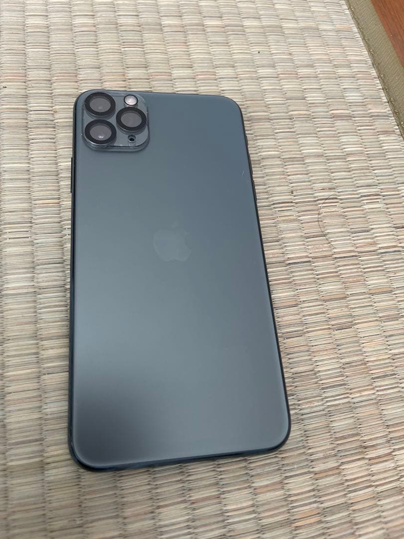 iPhone 11 Pro Max ミッドナイトグリーン 64GB SIMフリー