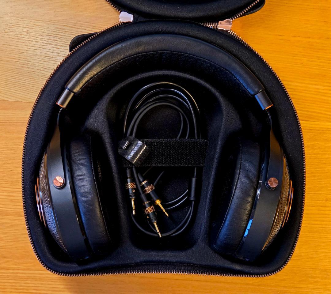 Focal RADIANCE BENTLEY 有線ヘッドホン 密閉型 ベントレー