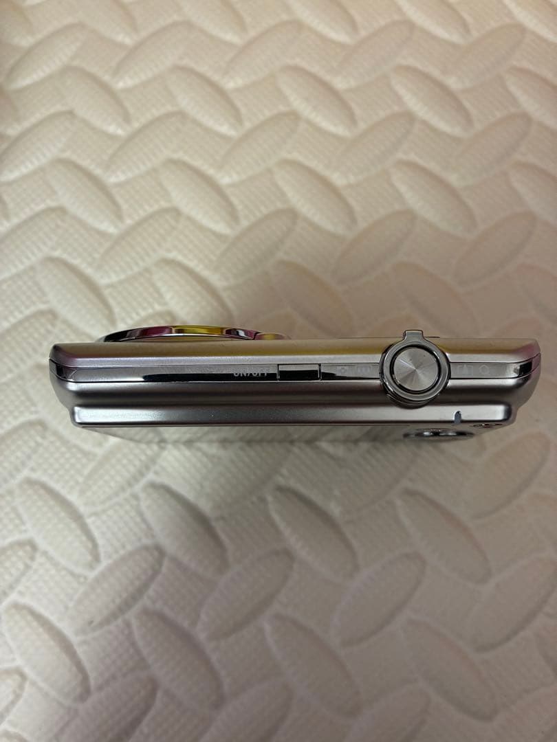 美品　casio ex-zs25 デジタルカメラ　充電コード未開封