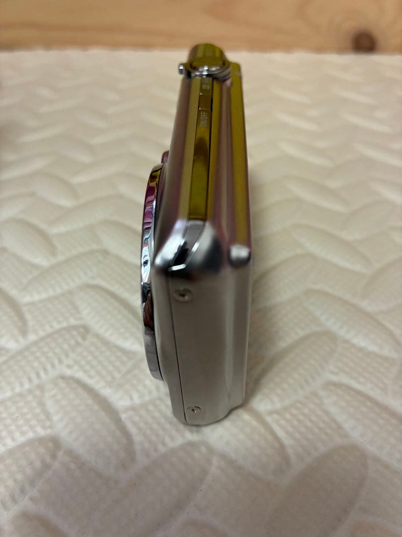 美品　casio ex-zs25 デジタルカメラ　充電コード未開封