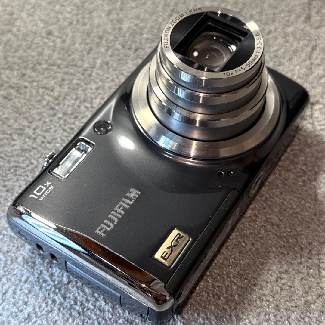 ☆極上美品 FUJIFILM FinePix F70EXR