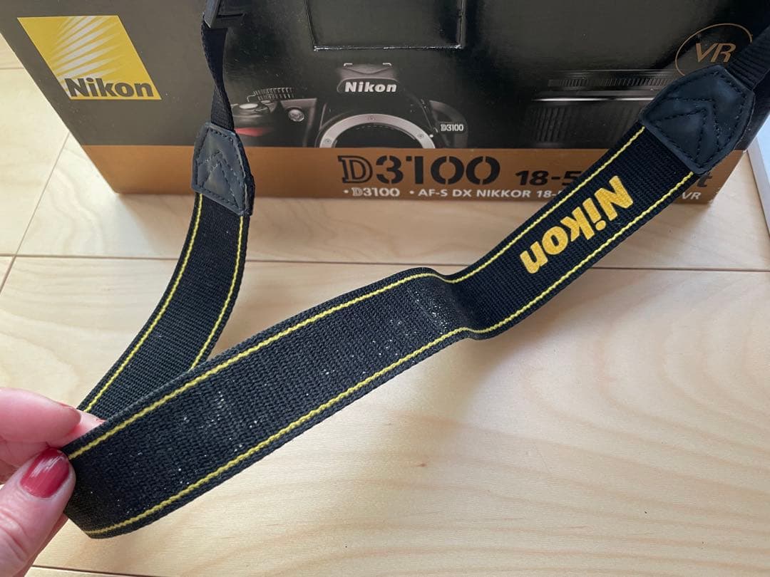 Nikon D3100 デジタル一眼レフカメラ☆おまけ付