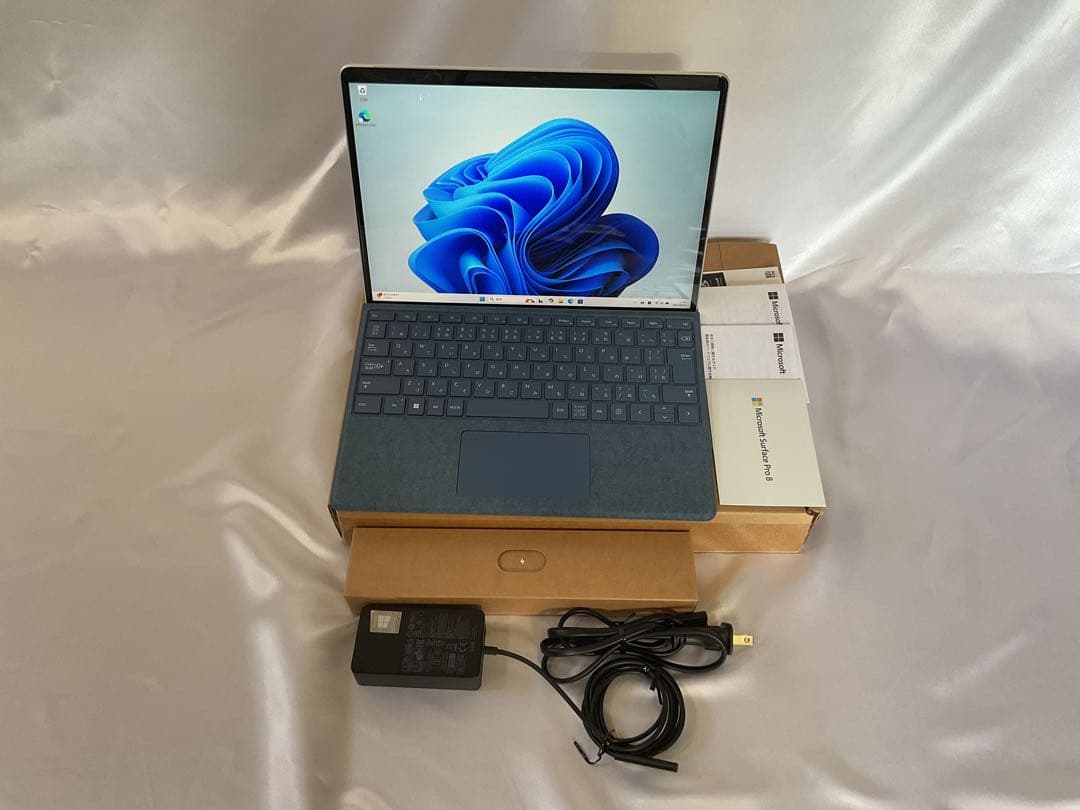 Surface Pro8 8g 256g Office 2024 Pen2付