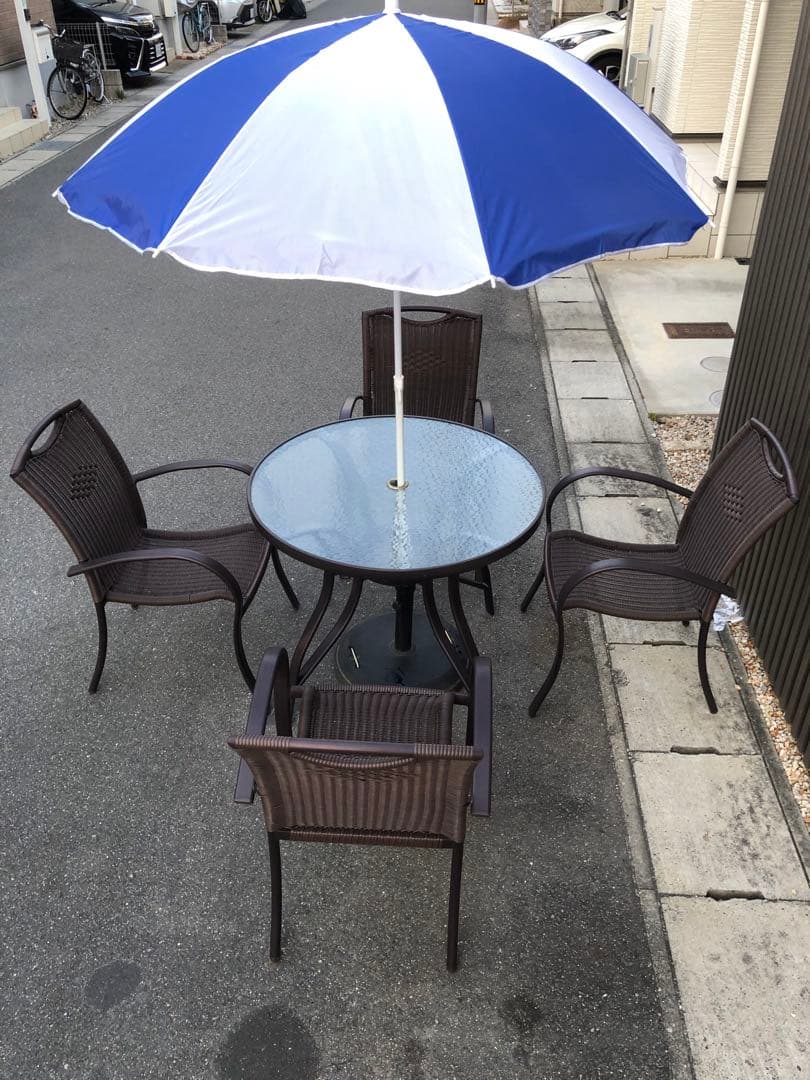 本日限定お値引中‼️ガーデンテーブルセット パラソル付きガーデニングテーブルセット